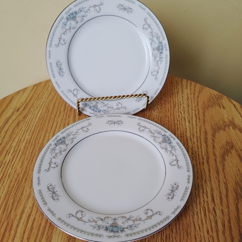 Fine Porcelain China DIANE Made in Japan 6.5" Bread‎ Plates Set of 2